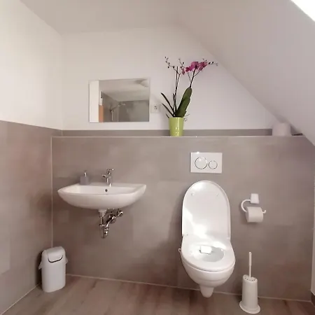 Langer Apartment *